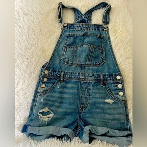 Girls Jean short  overalls size L